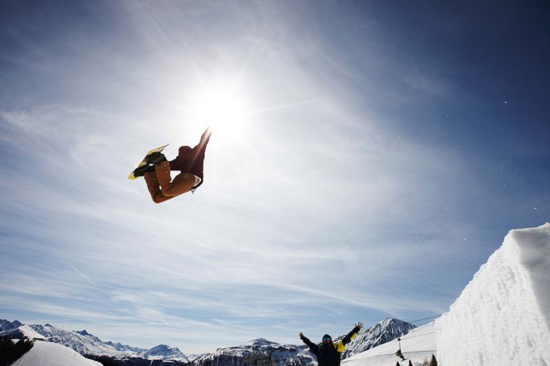 Serfaus Fiss Ladis Funpark Snowboarder C Christianwaldeggercom